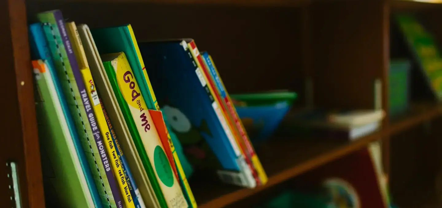 Aufbewahrung Kinderbücher: Ideen und Tipps, um Ordnung zu wahren und ausreichend Stauraum zu schaffen