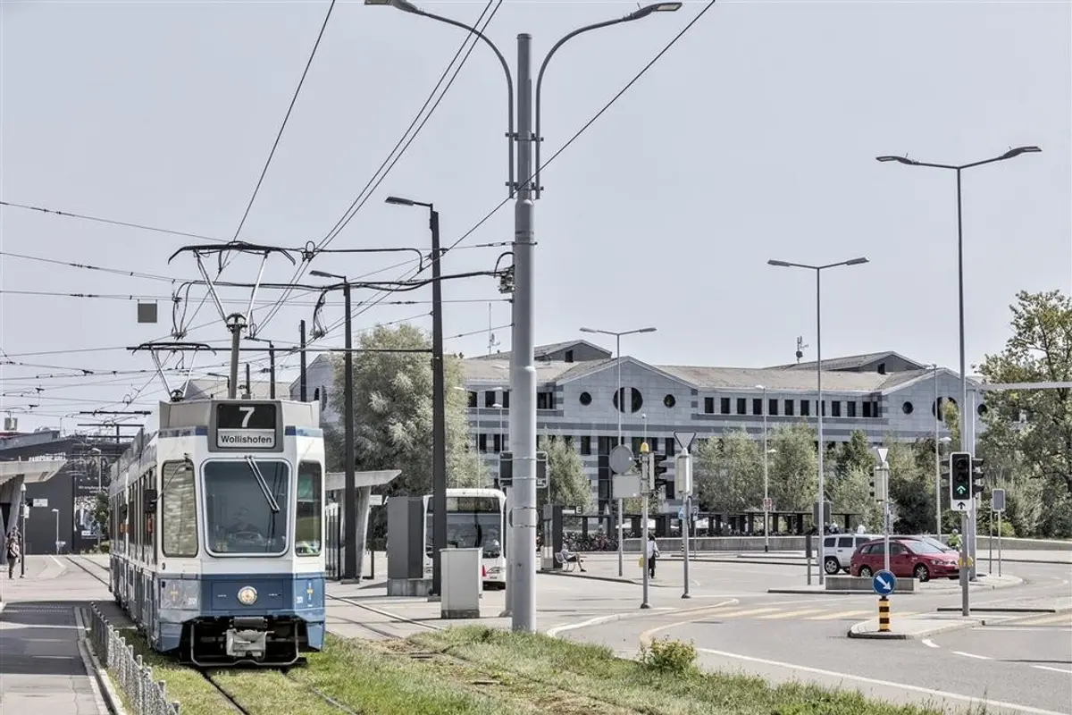 Garde-meuble Diverse Lagerräume gegenüber vom Stettbach Bahnhof
