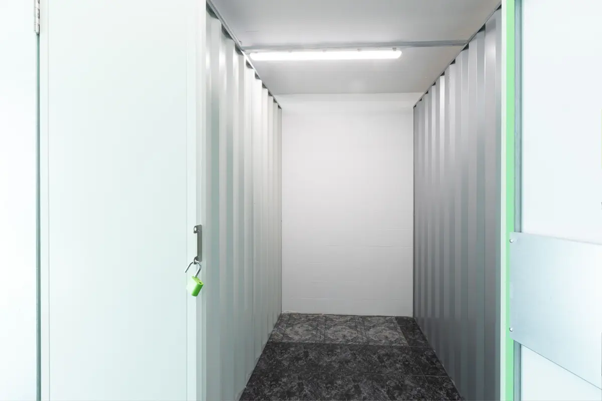 Storage room Storebox Köln