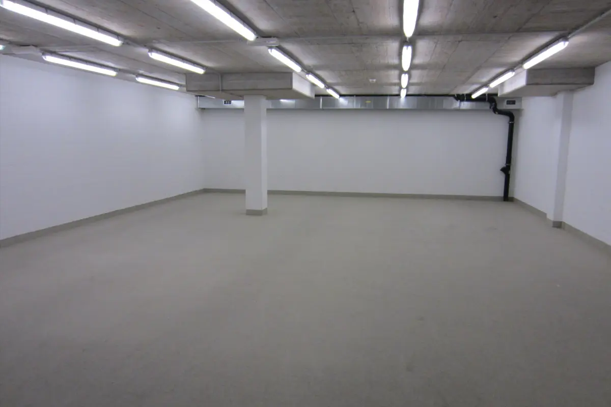 Storage room Benötigen Sie mehr Platz? Lageraum im Einkaufcenter Lokwerk zu vermieten.
