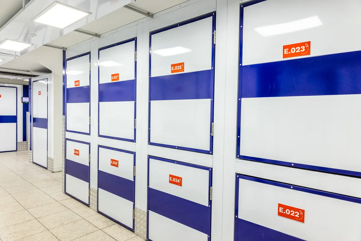 Storage room STORE ROOM Lager Handelskai