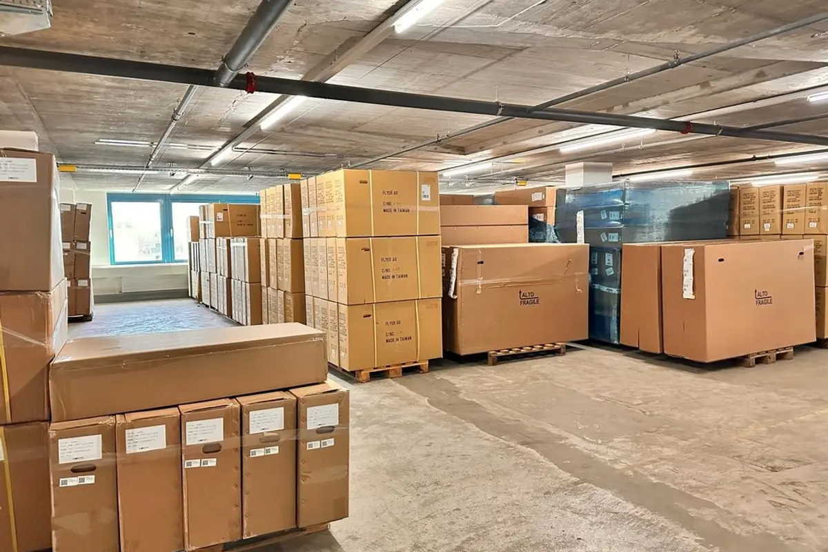 Storage room Ihr neuer Standort!