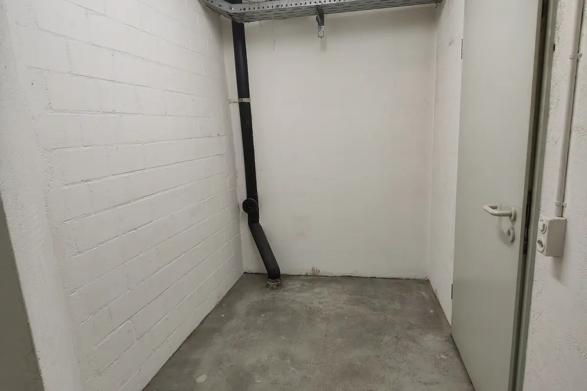 Garde-meuble 6m2 Lagerraum Innere Margarethenstrasse Nähe Basel SBB