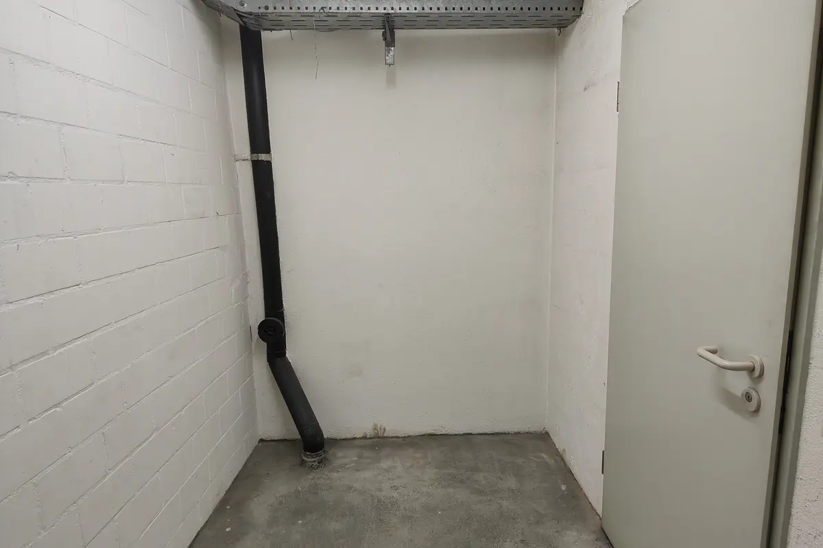 Garde-meuble 6m2 Lagerraum Innere Margarethenstrasse Nähe Basel SBB