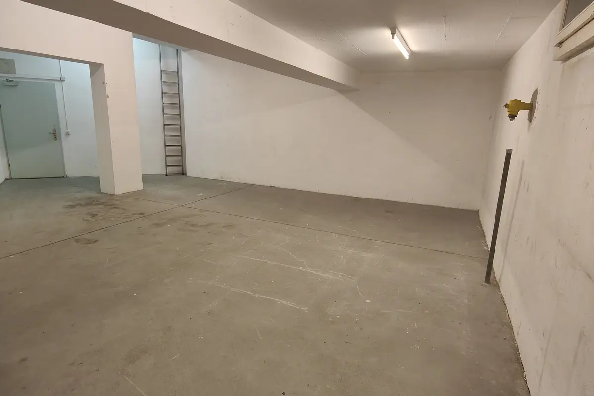 Garde-meuble Lagerraum mieten Basel - 53m2 Nähe Basel SBB