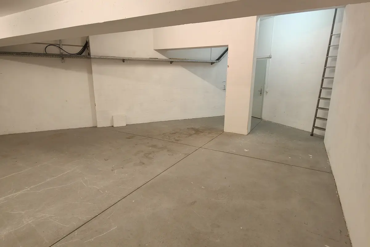 Garde-meuble Lagerraum mieten Basel - 53m2 Nähe Basel SBB