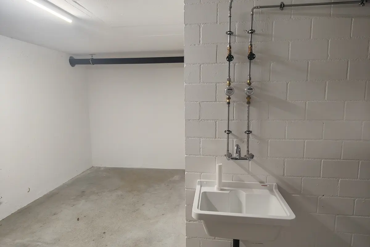 Garde-meuble 23.7m2 Lagerraum Suhr - Gönhardweg 11A (VERFÜGBAR AB MITTE NOVEMBER)