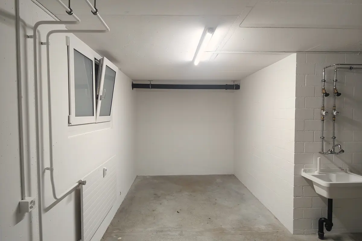Garde-meuble 23.7m2 Lagerraum Suhr - Gönhardweg 11A (VERFÜGBAR AB MITTE NOVEMBER)