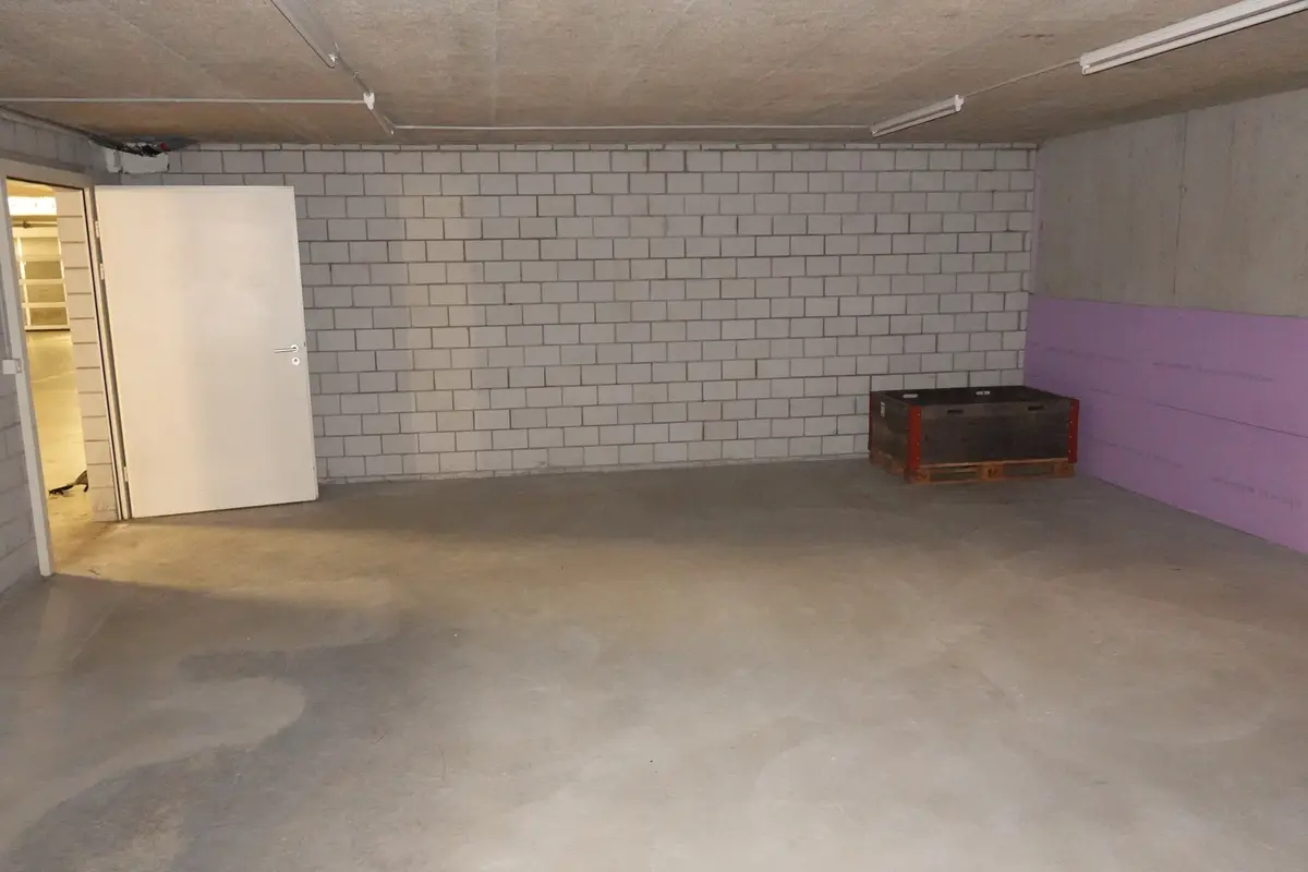 Garde-meuble 50m2 Lagerraum Netstal - Centro 6
