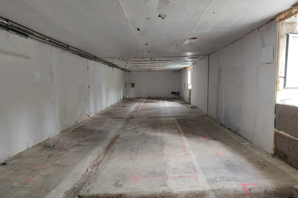 Garde-meuble 120m2 Lagerraum Zürich - Am Wasser 161