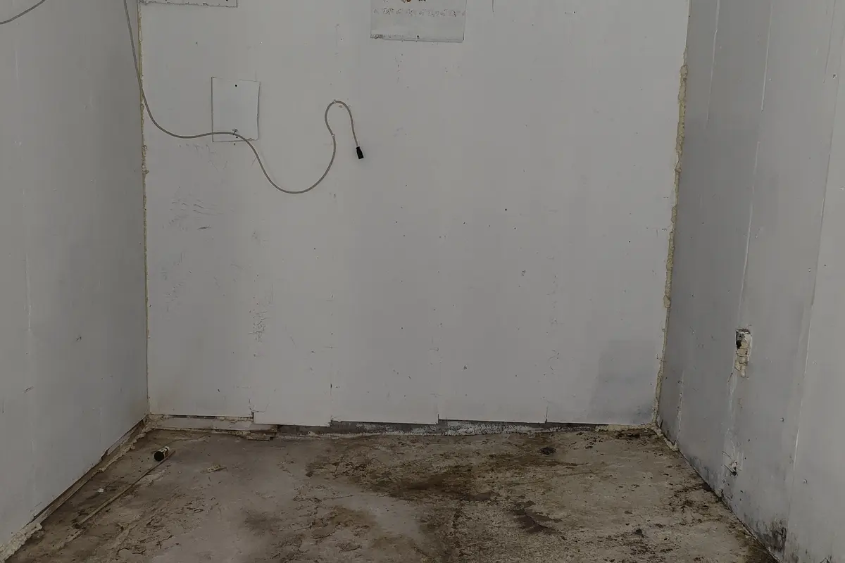 Garde-meuble 120m2 Lagerraum Zürich - Am Wasser 161