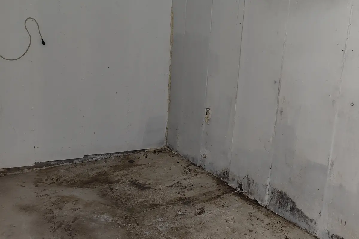 Garde-meuble 120m2 Lagerraum Zürich - Am Wasser 161