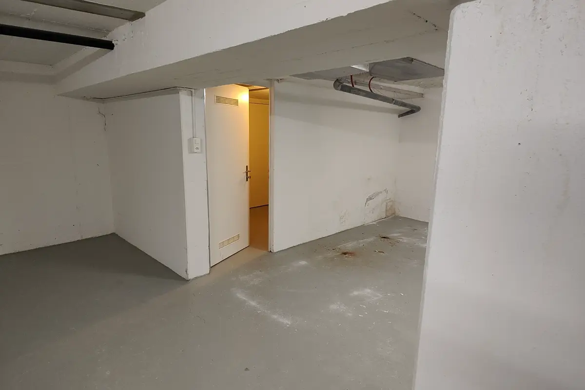 Storage room Lagerraum mieten Zürich Kreis 7 - 87m2 Zeltweg 67