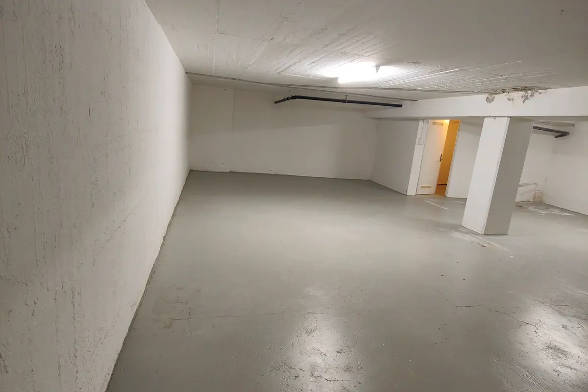 Storage room Lagerraum mieten Zürich Kreis 7 - 87m2 Zeltweg 67