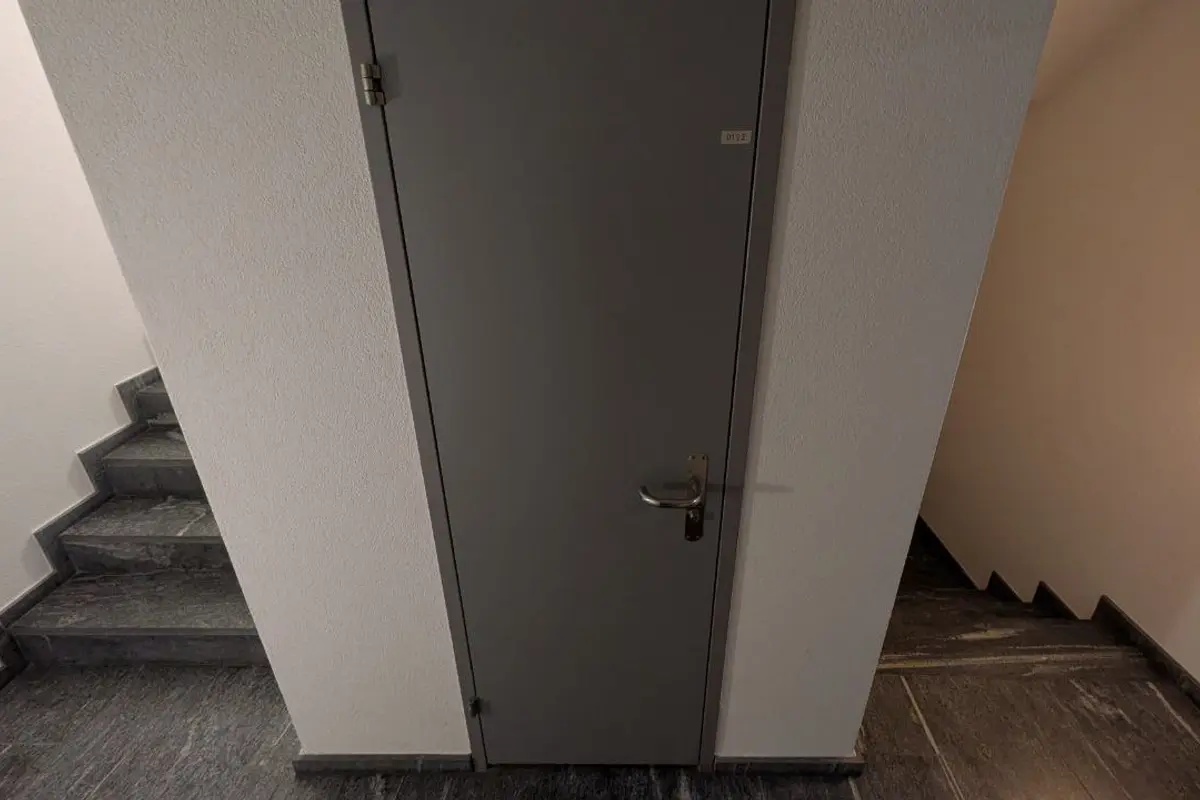 Storage room 3.0m2 Lagerraum Dübendorf - Im Schossacher 12