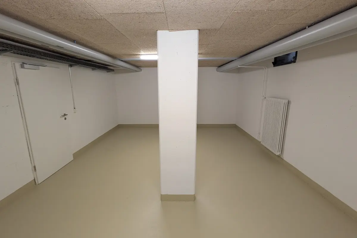Garde-meuble 31.81m2 Lagerraum Fehraltorf - Haldenstrasse 10