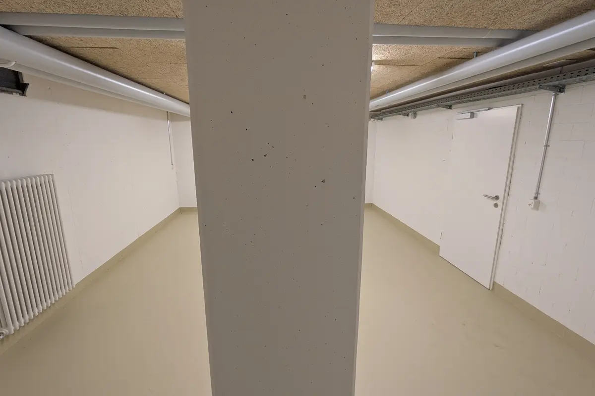 Garde-meuble 31.81m2 Lagerraum Fehraltorf - Haldenstrasse 10