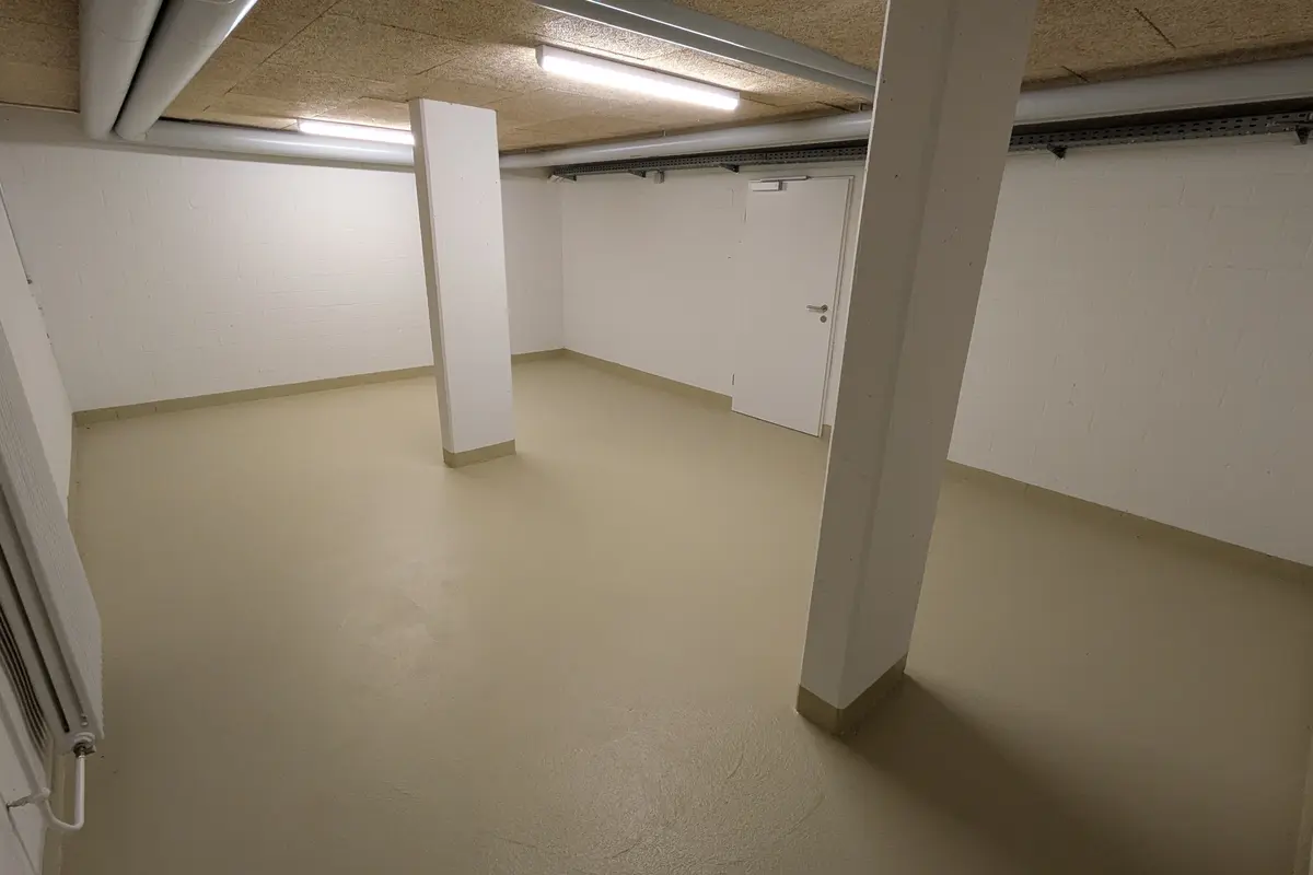 Garde-meuble 31.81m2 Lagerraum Fehraltorf - Haldenstrasse 10