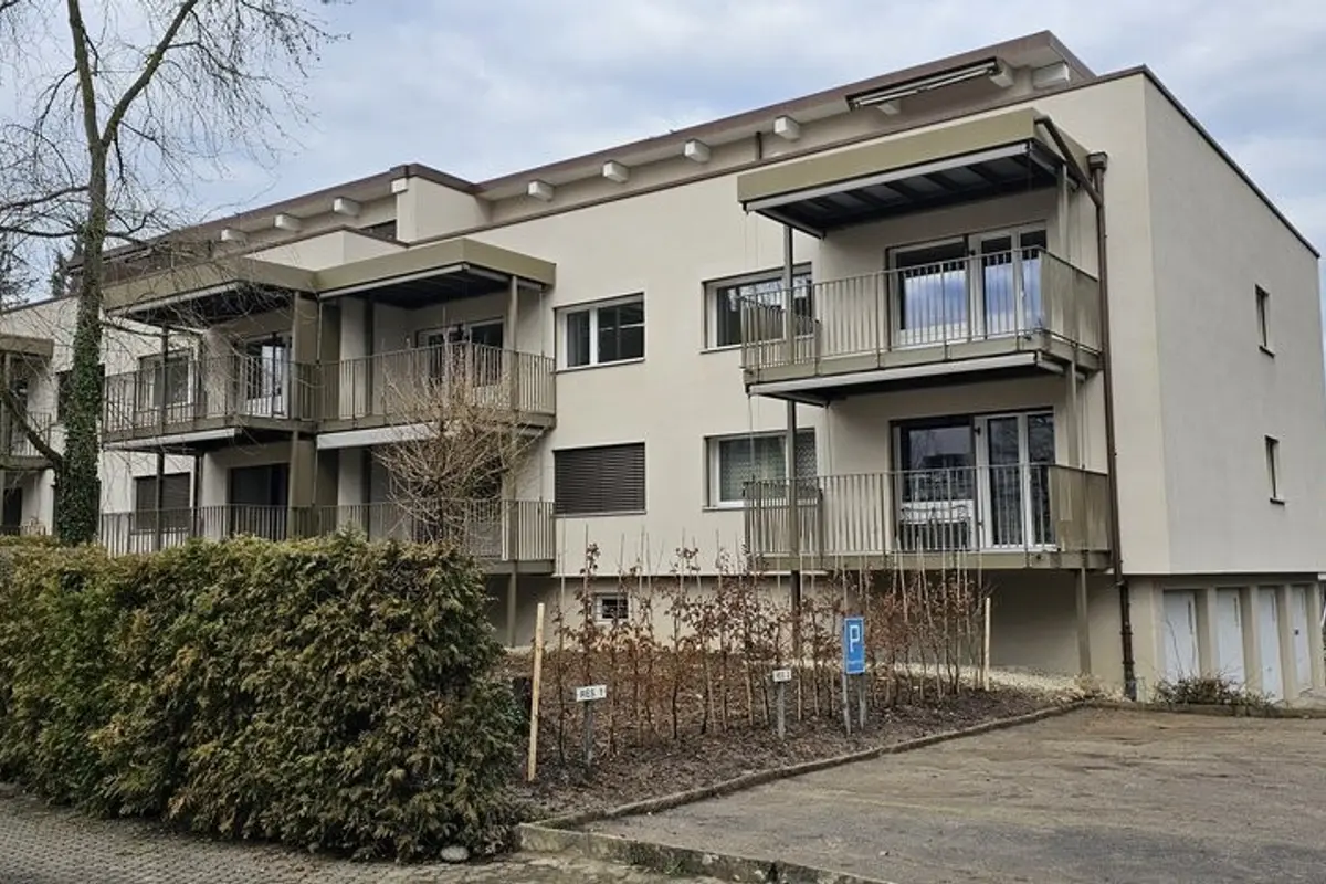 Garde-meuble Vielseitige Räume für kreative und private Projekte