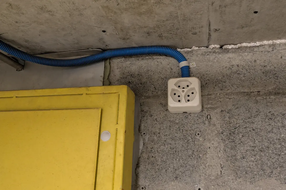 Garde-meuble 81.0m2 espace de stockage Genève - Rue de Lyon 105