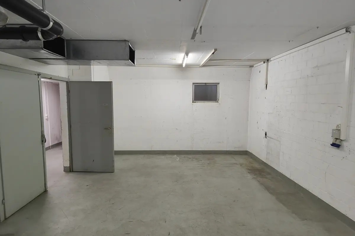 Storage room 32m2 Lagerraum Bern - Villettemattstrasse 15
