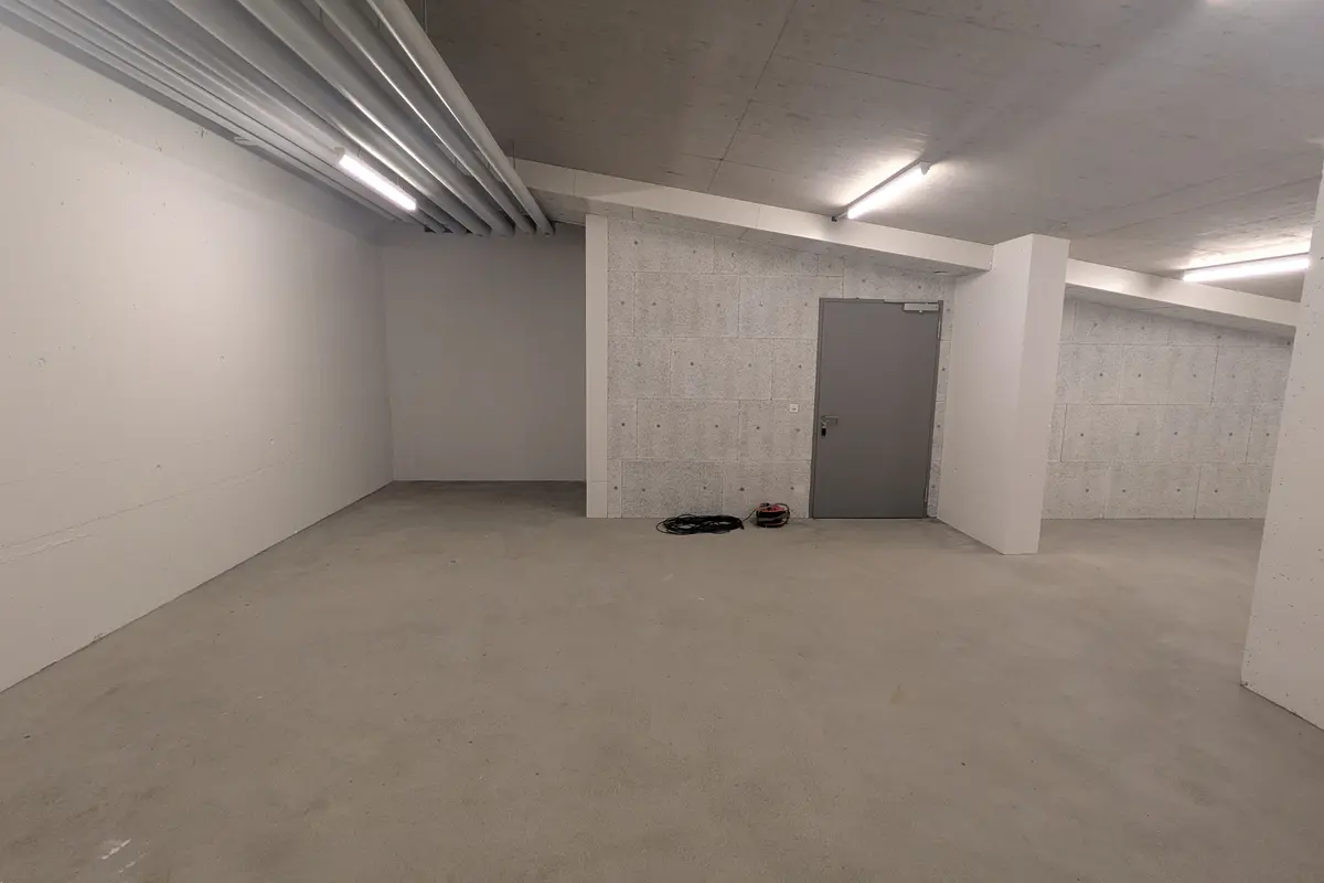 Storage room 82.5m2 Lagerraum Regensdorf - Althardstrasse 52B