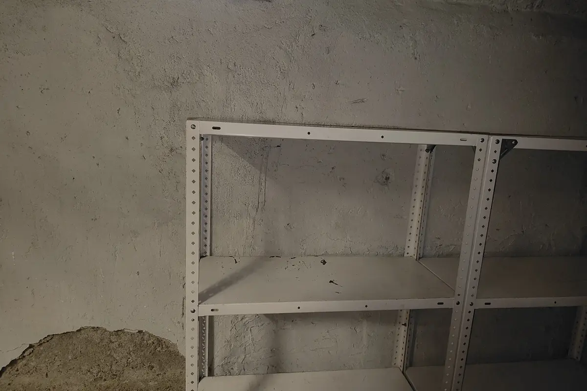 Garde-meuble 4.82m2 Lagerraum Zürich - Badenerstrasse 356