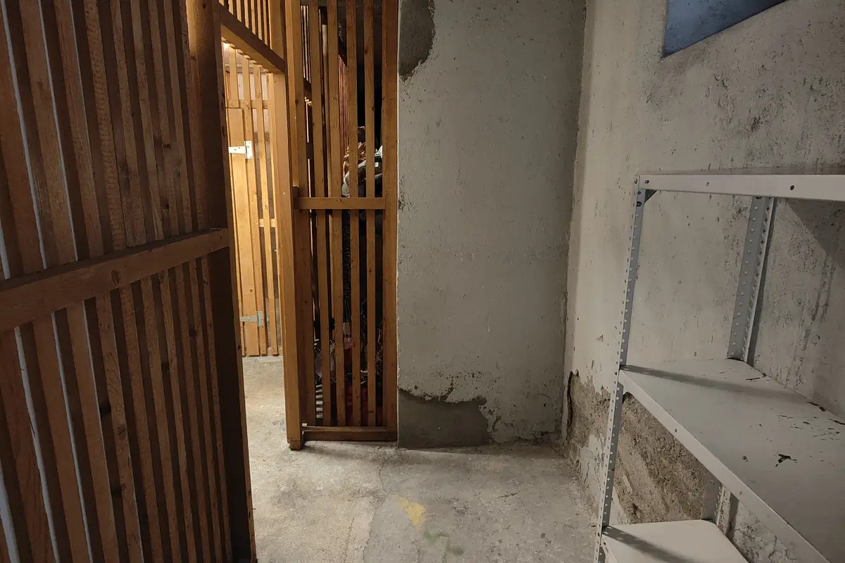 Garde-meuble 4.82m2 Lagerraum Zürich - Badenerstrasse 356