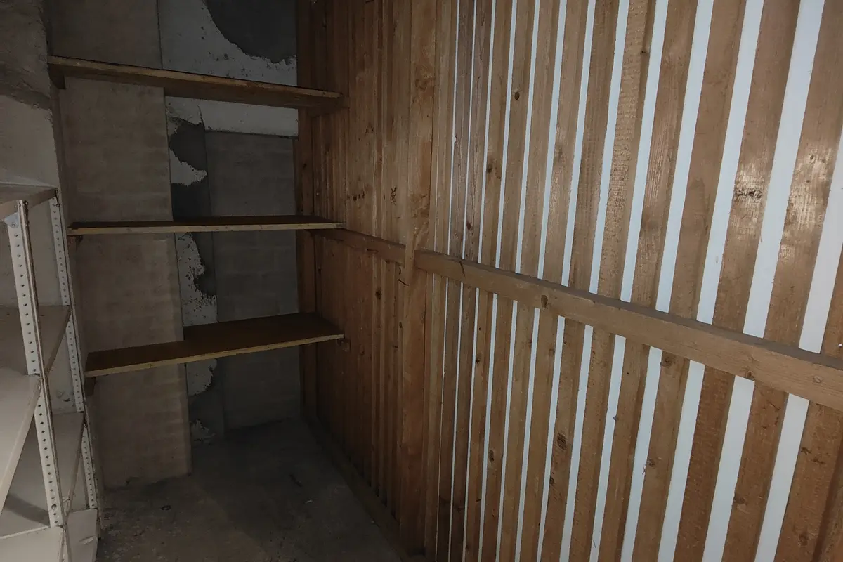 Garde-meuble 4.82m2 Lagerraum Zürich - Badenerstrasse 356