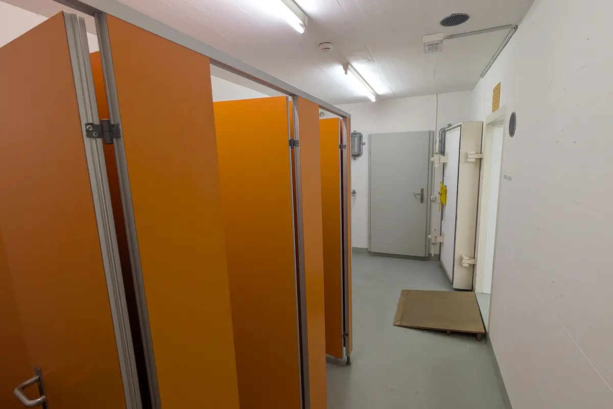 Lagerraum mieten 115.0m2 Lagerraum Zürich - Hohlstrasse 552-556