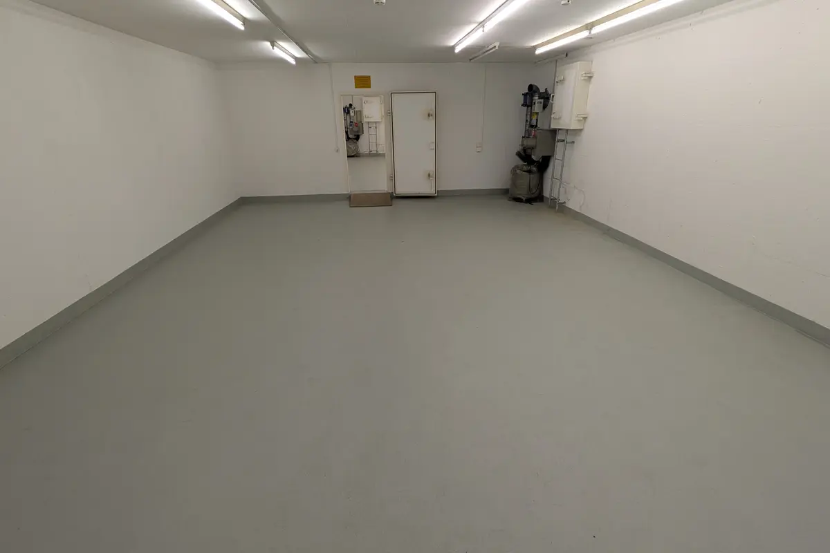 Lagerraum mieten 115.0m2 Lagerraum Zürich - Hohlstrasse 552-556