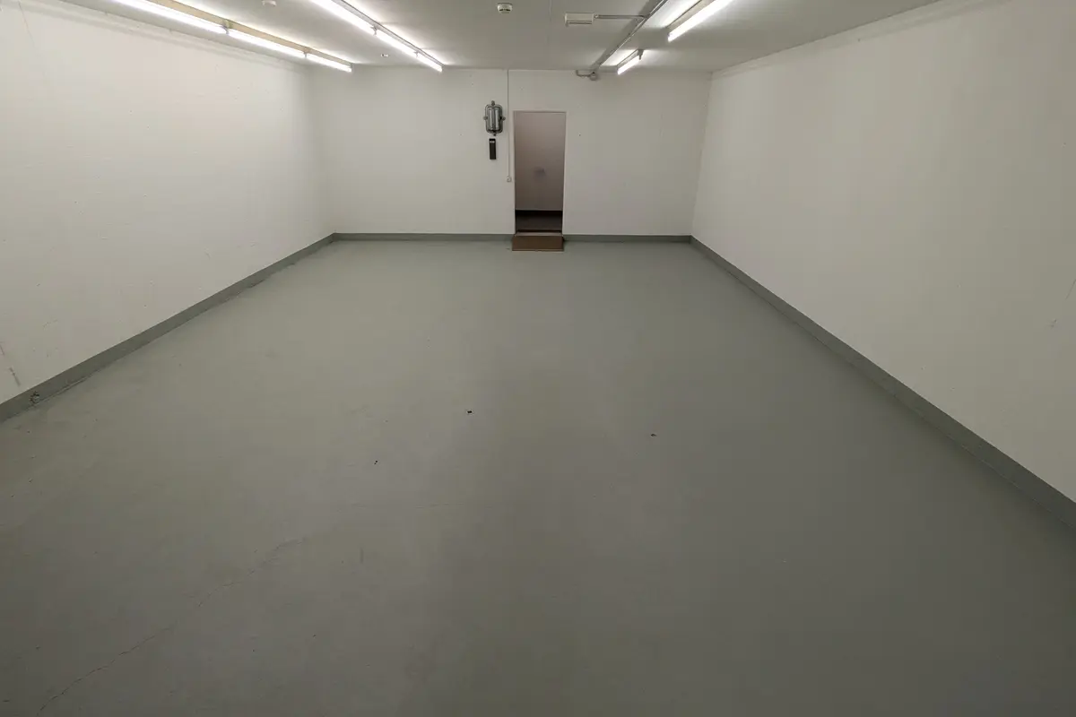 Lagerraum mieten 115.0m2 Lagerraum Zürich - Hohlstrasse 552-556