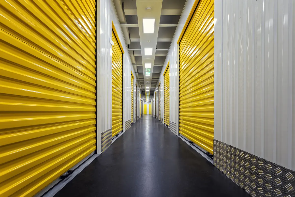 Lagerraum mieten Moderne Lagerräume in Osnabrück mieten | flexible Verträge ab 7 Tagen | Space Plus