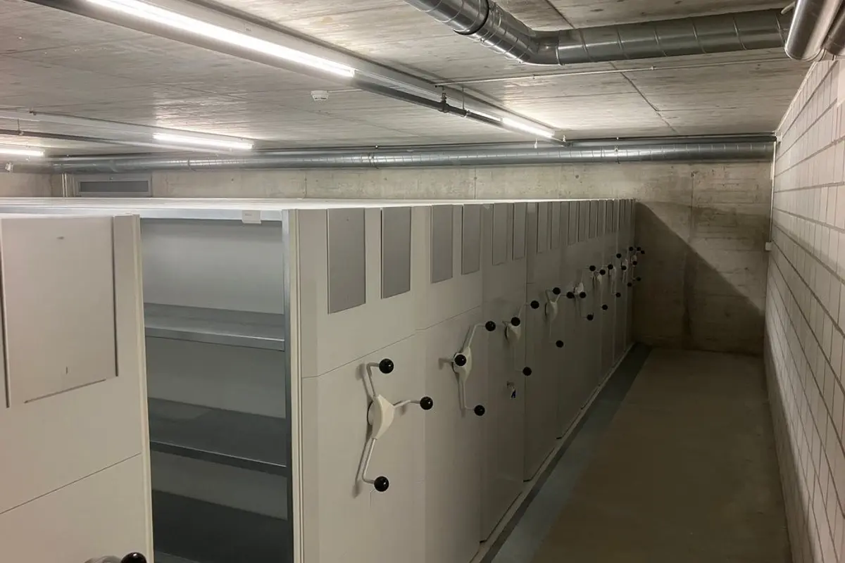 Lagerraum mieten Archivraum mit Rollregalanlage in Zürich Oerlikon