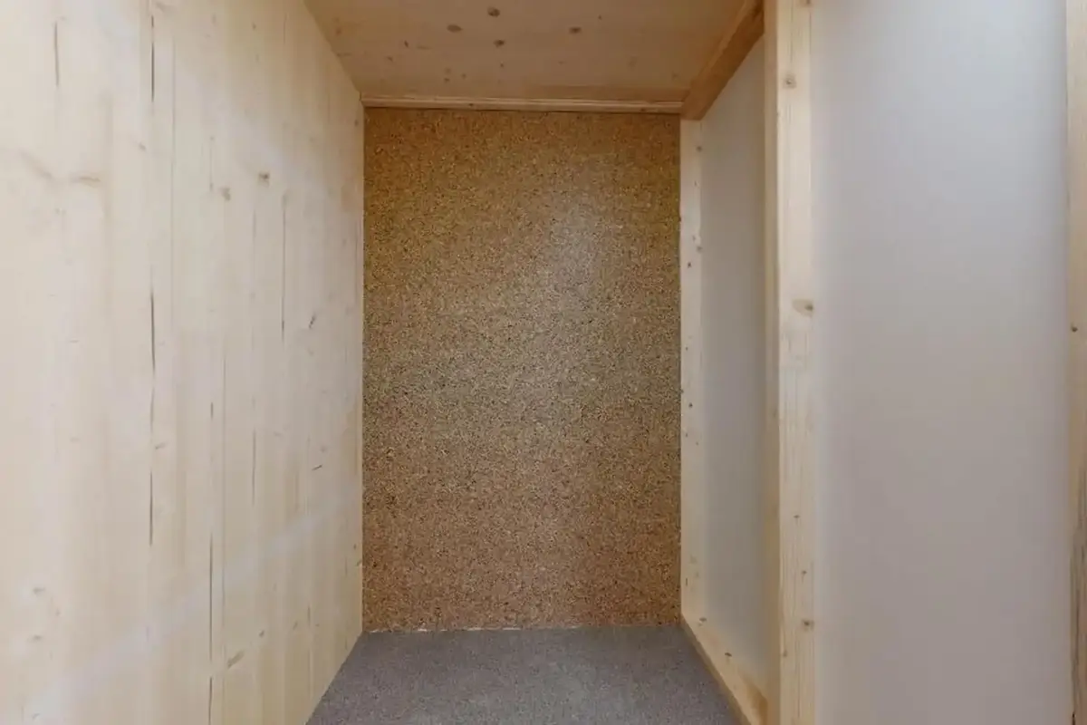 Storage room Lager-, Büro-, Bastel- und Hobbyräume in Spreitenbach