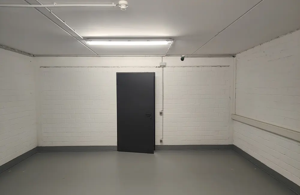 Lagerraum mieten 17m2 bis 121m2 Lagerräume Köln Holweide - Colonia-Allee 13