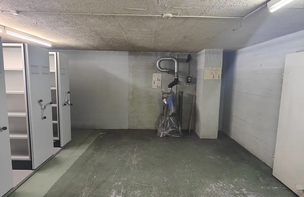 Storage room 47.52m2 Lagerraum Zürich - Zweierstrasse 25