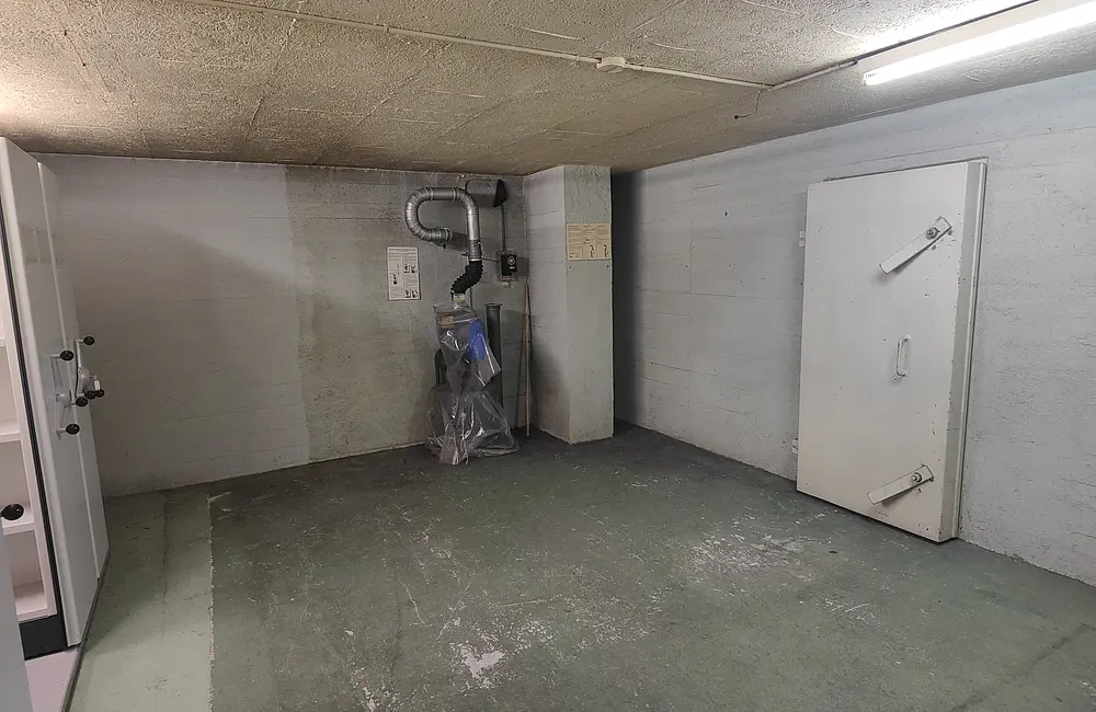 Storage room 47.52m2 Lagerraum Zürich - Zweierstrasse 25