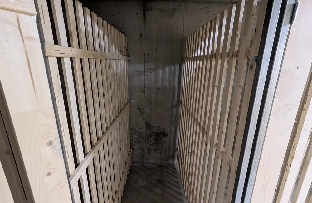 Storage room 1.32m2 Cave Petit-Lancy - Esplanade de Surville 1