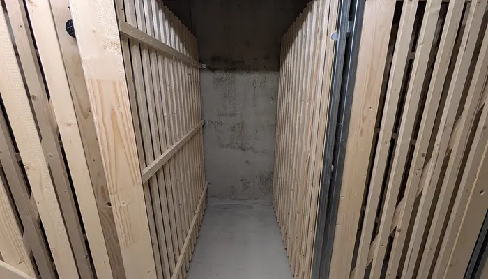 Storage room Storage room Switzerland: Storage room Esplanade de Surville 1, 1213 Petit-Lancy