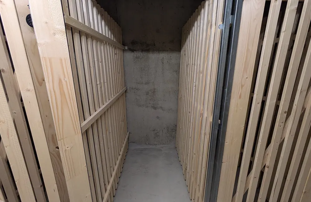 Storage room 1.32m2 Cave Petit-Lancy - Esplanade de Surville 1