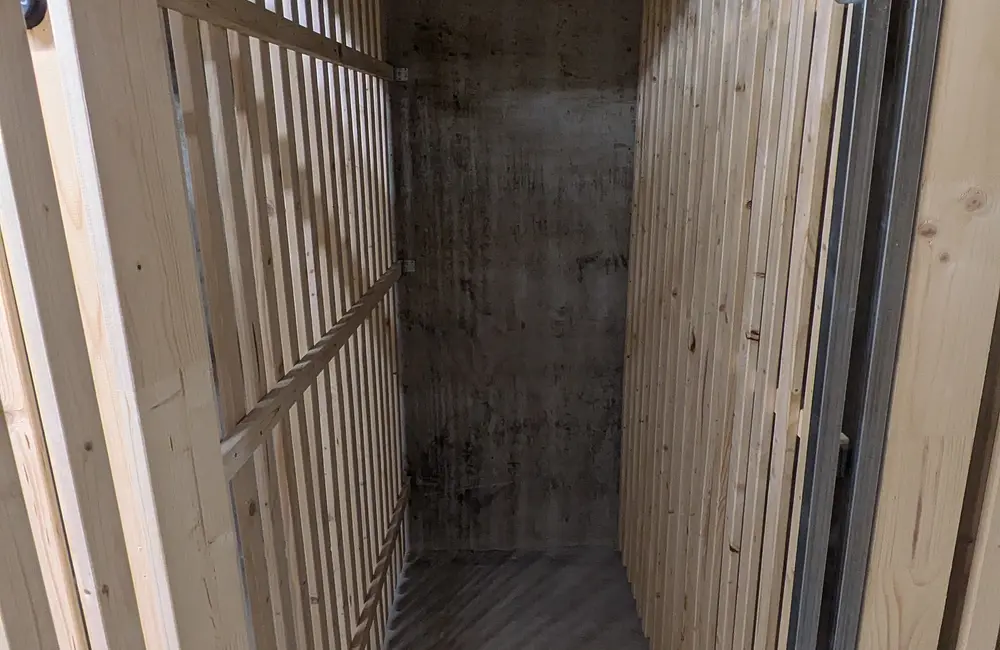 Storage room 1.36m2 Cave Petit-Lancy - Esplanade de Surville 1