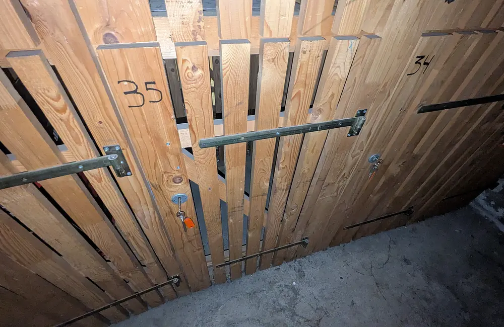 Storage room 0.61m2 Cave Lausanne - Rue du Simplon 10