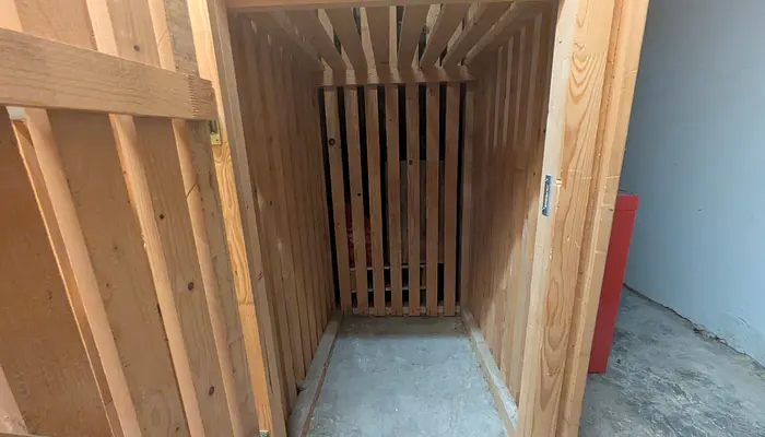 Storage room Storage room Switzerland: Storage room Rue du Simplon 10, 1006 Lausanne