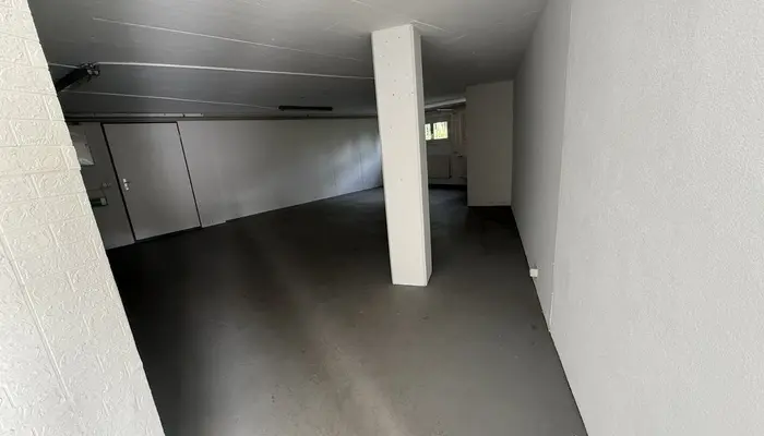 Lagerraum mieten Lagerraum mieten Aargau: Lagerraum Im Spitzler 7, 8902 Urdorf