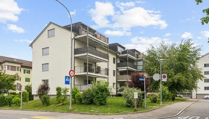 Garde-meuble Garde-meuble Frauenfeld: Espace loisir Bachrainstrasse 1, 8552 Felben-Wellhausen