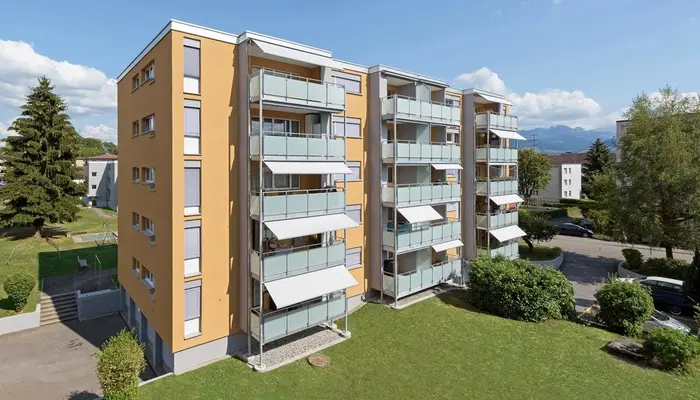 Garde-meuble Garde-meuble Altendorf (SZ): Garage individuel Säntisstrasse 21/23, 8640 Rapperswil SG