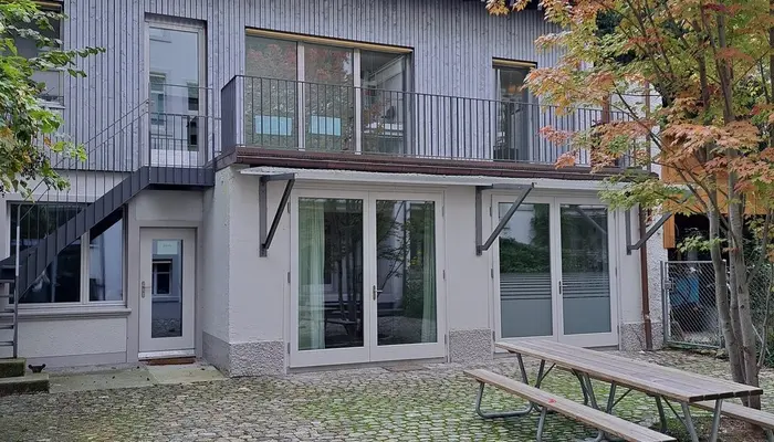 Garde-meuble Garde-meuble Bottmingen: Atelier Oetlingerstrasse 74, 4057 Basel