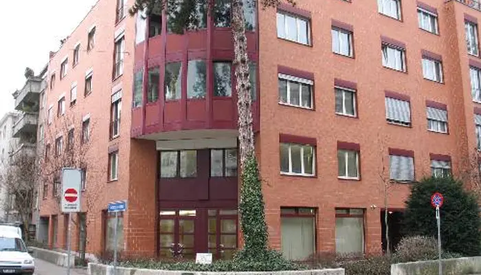 Garde-meuble Garde-meuble Bottmingen: Espace loisir Dornacherstr. 20, 4053 Basel
