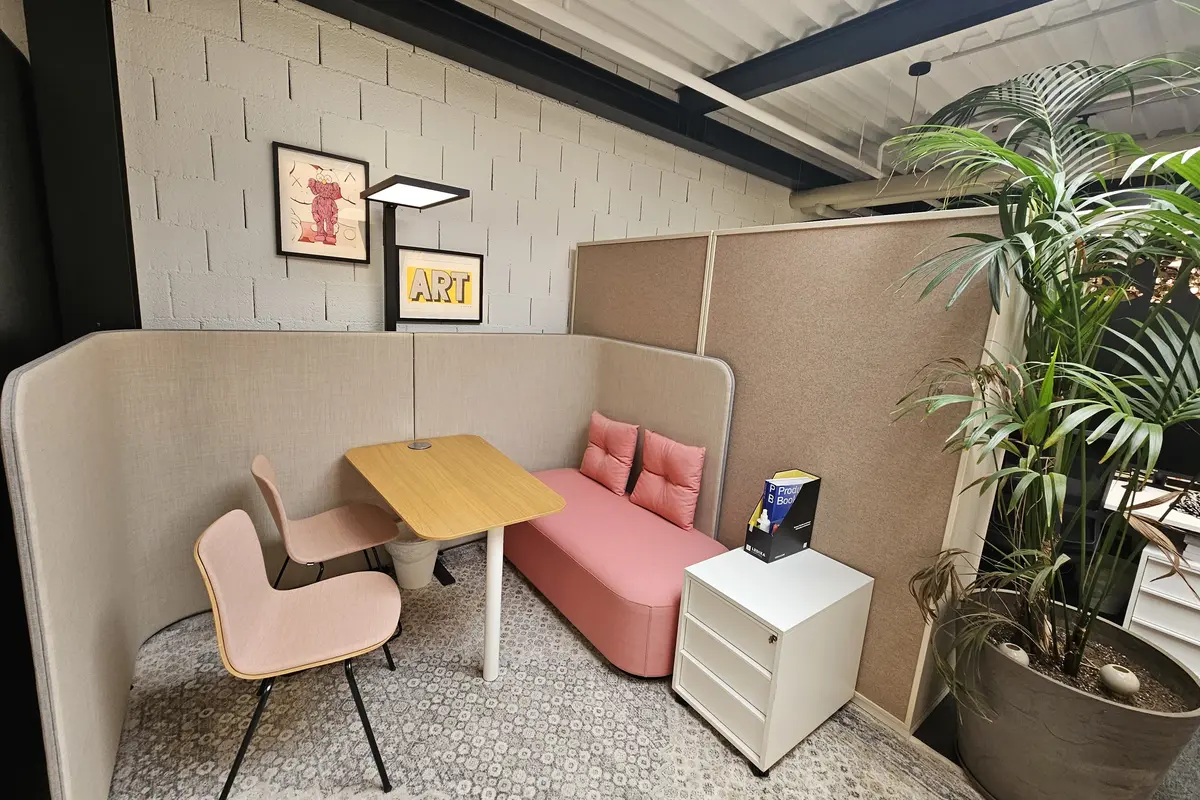 Garde-meuble Très belles surfaces disponibles au printemps 2027